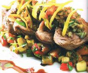 Filet de veau accompagn d'une caponata de lgumes grills