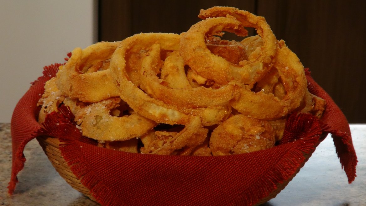 Rondelles d'oignons frits - Recette Ptitchef